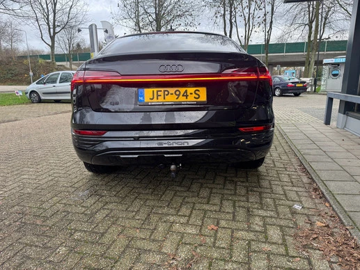 Audi Q8 Sportback e-tron - Afbeelding 8 van 30