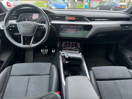 Audi Q8 Sportback e-tron - Afbeelding 17 van 30