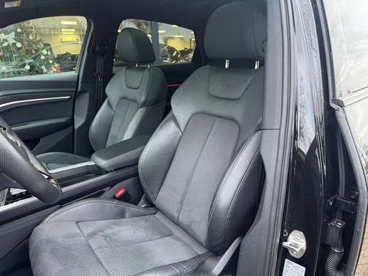 Audi Q8 Sportback e-tron - Afbeelding 18 van 30