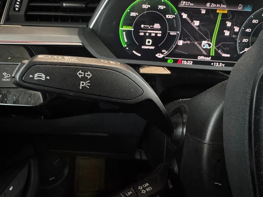 Audi Q8 Sportback e-tron - Afbeelding 28 van 30