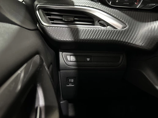 Peugeot 2008 - Afbeelding 28 van 30