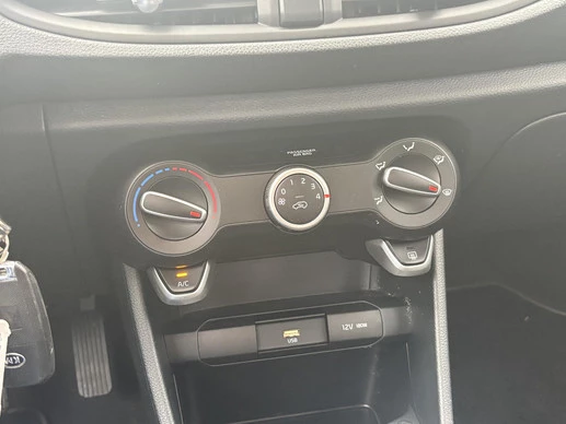 Kia Picanto - Afbeelding 18 van 29