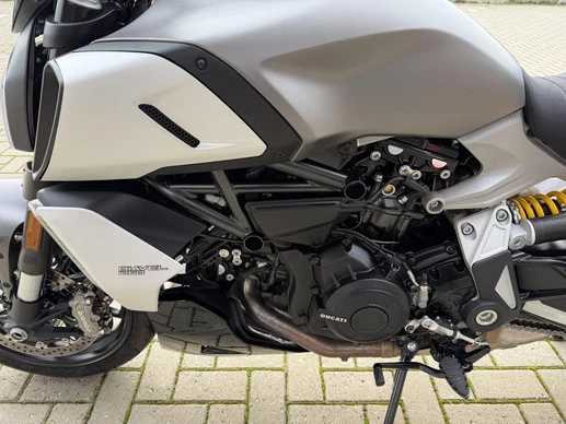Ducati Diavel - Afbeelding 12 van 17