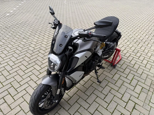 Ducati Diavel - Afbeelding 13 van 17