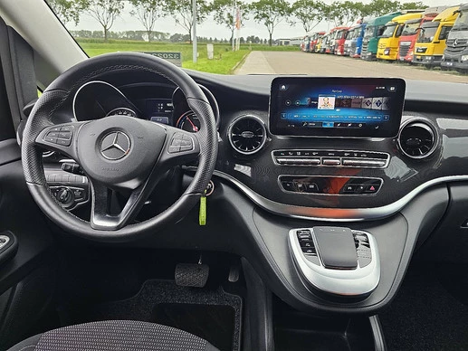 Mercedes-Benz EQV - Afbeelding 8 van 28