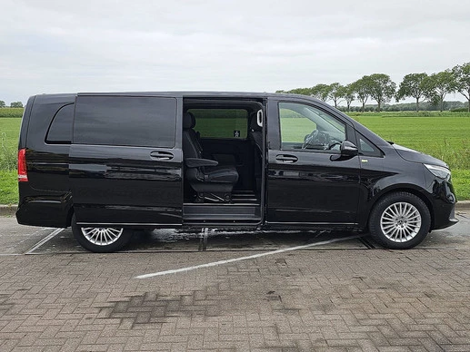 Mercedes-Benz EQV - Afbeelding 18 van 28