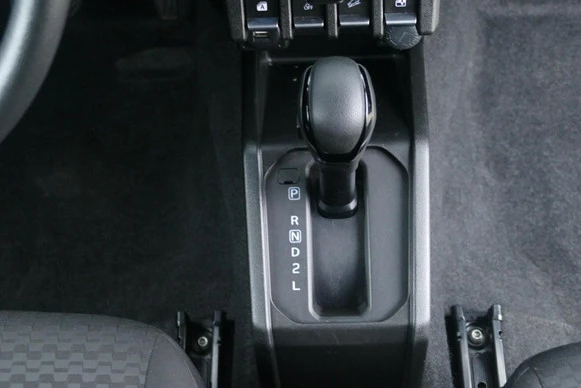 Suzuki Jimny - Afbeelding 25 van 30