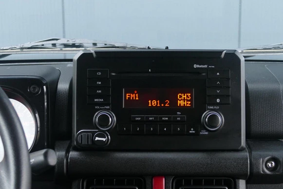 Suzuki Jimny - Afbeelding 23 van 30