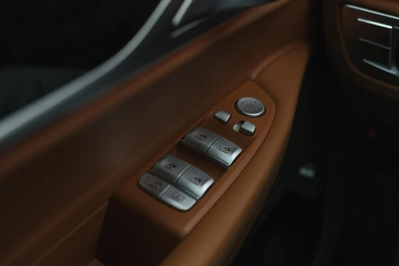 BMW 7 Serie - Afbeelding 16 van 30