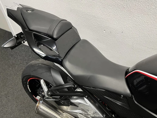 BMW S 1000 RR - Afbeelding 10 van 22