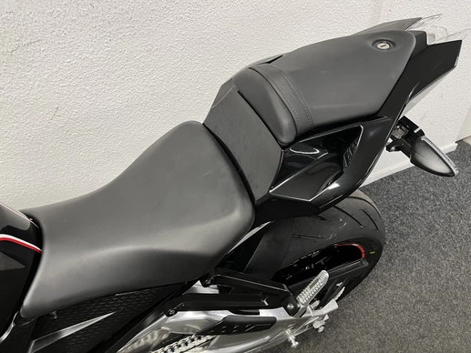 BMW S 1000 RR - Afbeelding 20 van 22