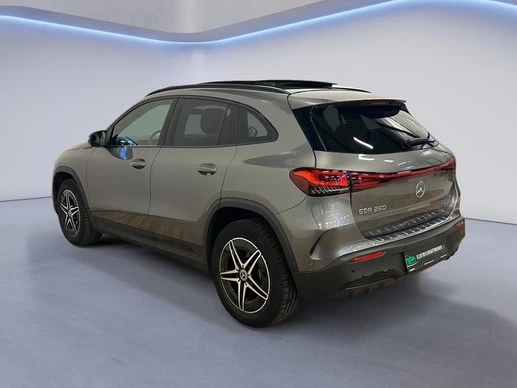 Mercedes-Benz EQA - Afbeelding 8 van 30