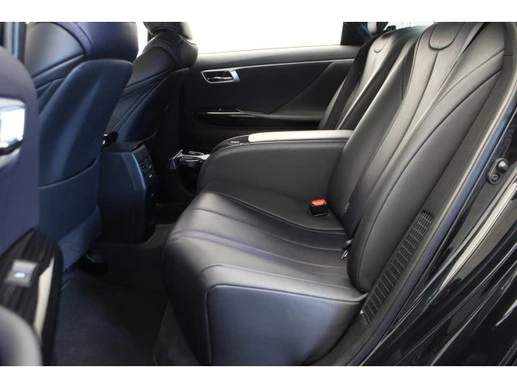 Toyota Mirai - Afbeelding 13 van 24