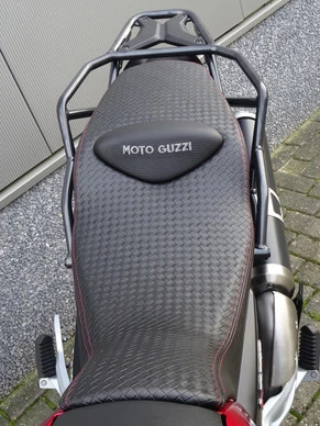 Moto Guzzi V85 - Afbeelding 16 van 16