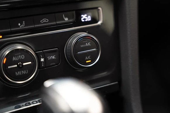 Volkswagen e-Golf - Afbeelding 28 van 30