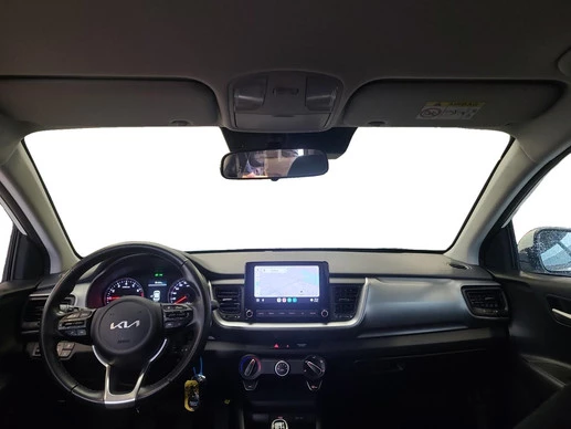 Kia Stonic - Afbeelding 13 van 30