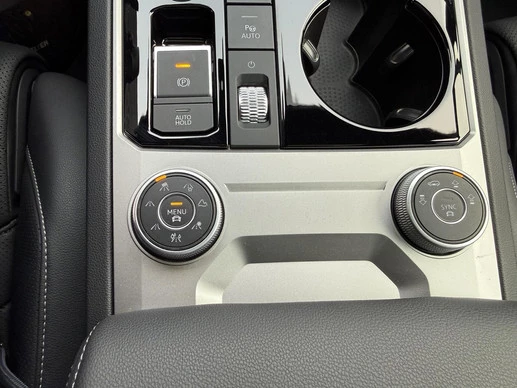 Volkswagen Touareg - Afbeelding 11 van 29