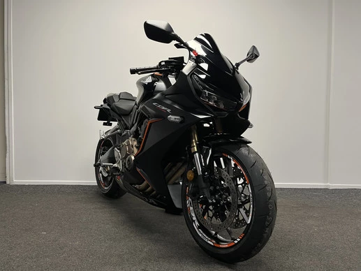 Honda CBR 650 - Afbeelding 13 van 23