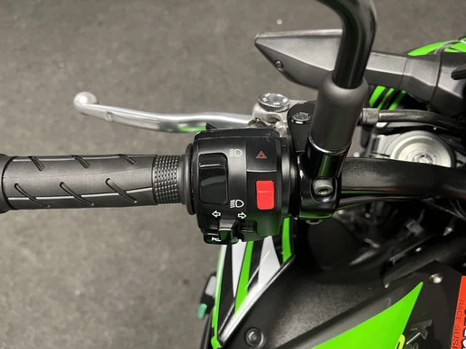 Kawasaki Z900 - Afbeelding 21 van 22