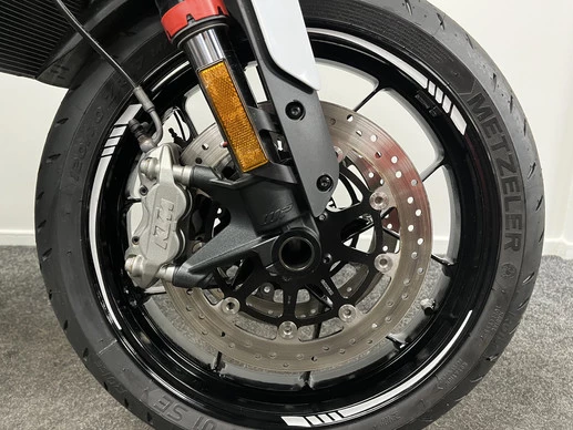 KTM 890 - Afbeelding 6 van 22