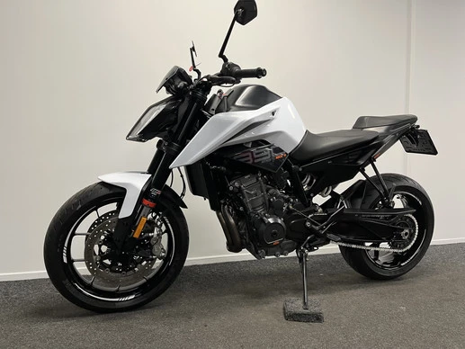 KTM 890 - Afbeelding 14 van 22