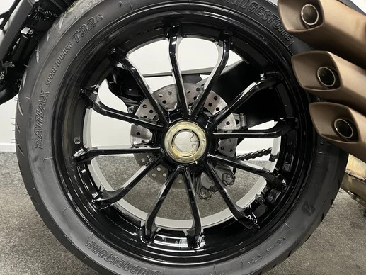 MV Agusta Turismo veloce - Afbeelding 8 van 22