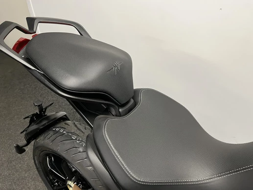 MV Agusta Turismo veloce - Afbeelding 10 van 22