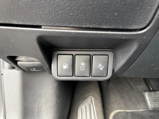 Toyota Avensis - Afbeelding 29 van 30