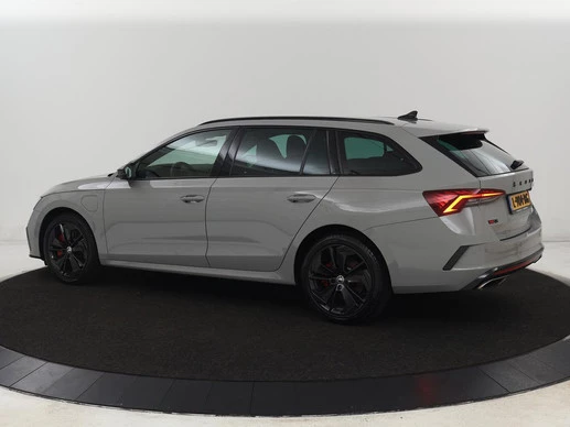 Škoda Octavia - Afbeelding 2 van 30