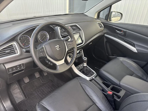 Suzuki S-Cross - Afbeelding 1 van 30