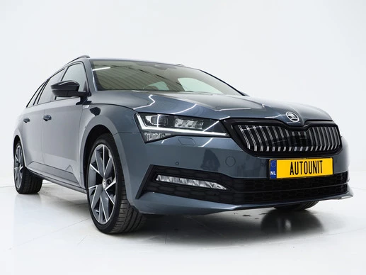 Škoda Superb - Afbeelding 11 van 30