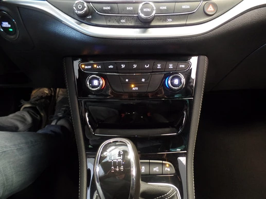 Opel Astra - Afbeelding 26 van 30