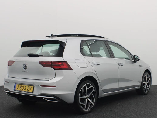 Volkswagen Golf - Afbeelding 21 van 30