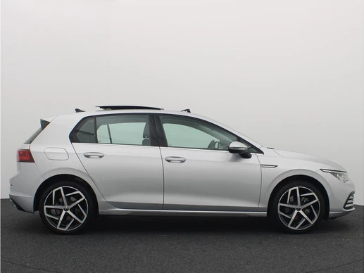Volkswagen Golf - Afbeelding 22 van 30