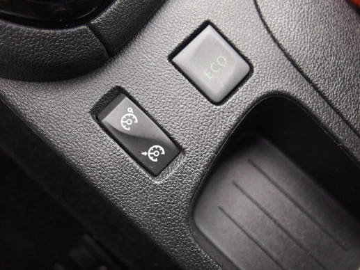 Renault Clio - Afbeelding 25 van 30