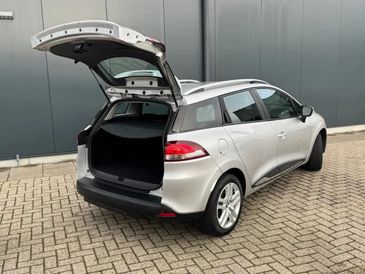 Renault Clio - Afbeelding 29 van 30