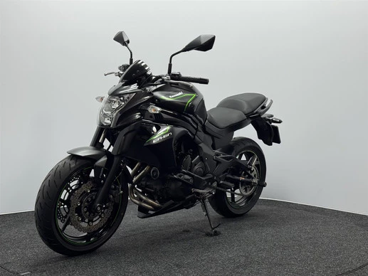 Kawasaki ER6-N - Afbeelding 7 van 17