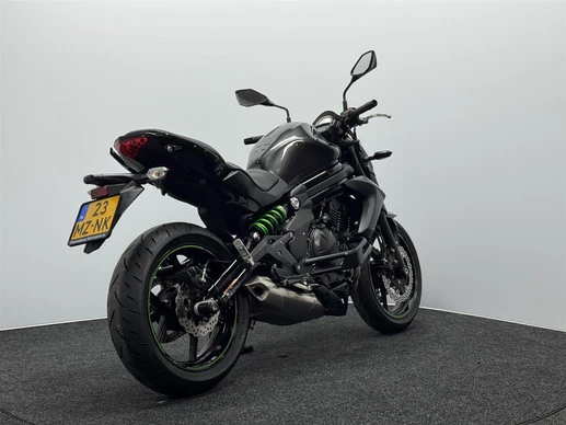 Kawasaki ER6-N - Afbeelding 15 van 17