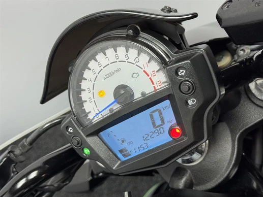 Kawasaki ER6-N - Afbeelding 17 van 17