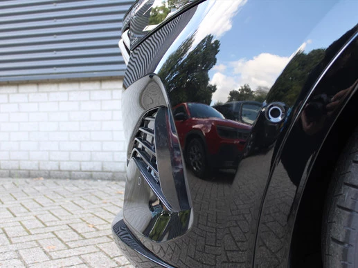 Voyah Free - Afbeelding 11 van 30