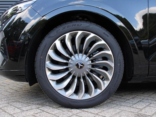 Voyah Free - Afbeelding 12 van 30