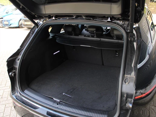 Voyah Free - Afbeelding 27 van 30