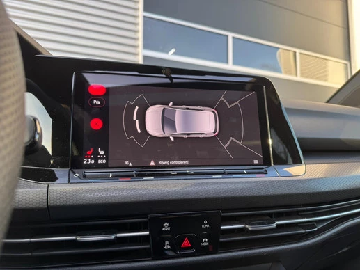 Volkswagen Golf - Afbeelding 26 van 30