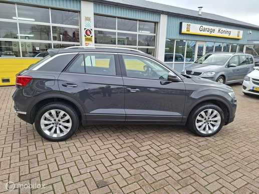 Volkswagen T-Roc - Afbeelding 2 van 23