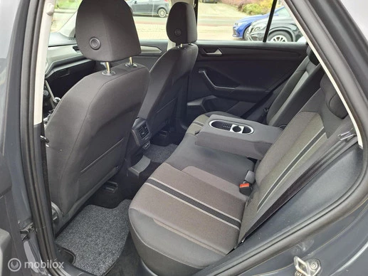 Volkswagen T-Roc - Afbeelding 10 van 23