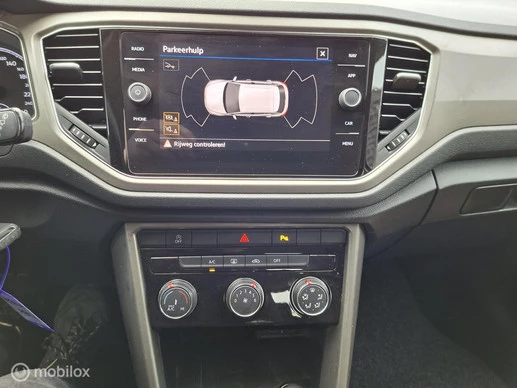 Volkswagen T-Roc - Afbeelding 20 van 23