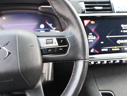 DS DS 7 - Afbeelding 26 van 30