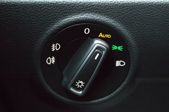 Volkswagen T-Roc - Afbeelding 15 van 30