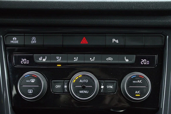 Volkswagen T-Roc - Afbeelding 21 van 30