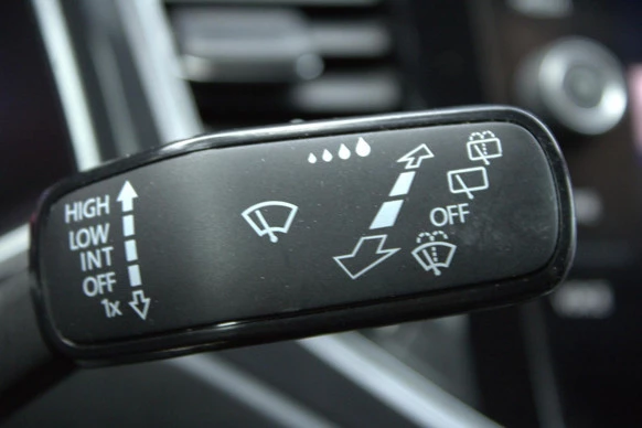 Volkswagen T-Roc - Afbeelding 26 van 30